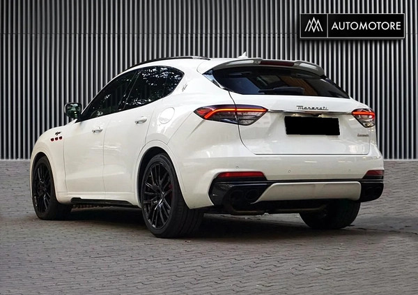 Maserati Levante cena 649900 przebieg: 54000, rok produkcji 2022 z Iłowa małe 497